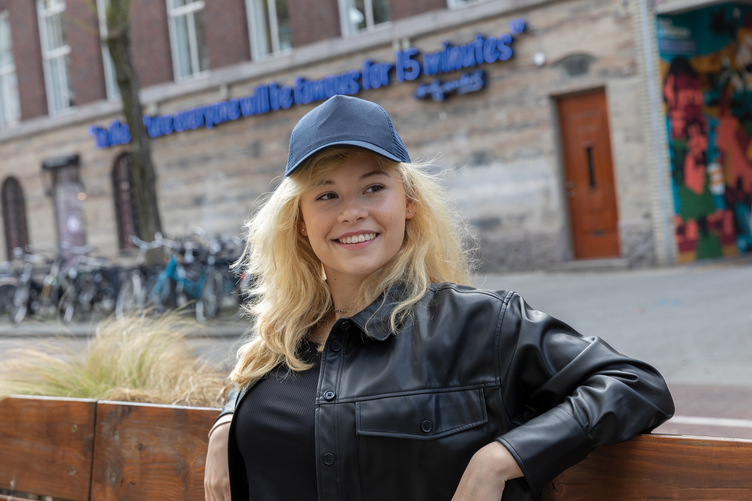 Бейсболка Impact c сеткой из переработанного хлопка AWARE™, 5 клиньев, 190 г-4