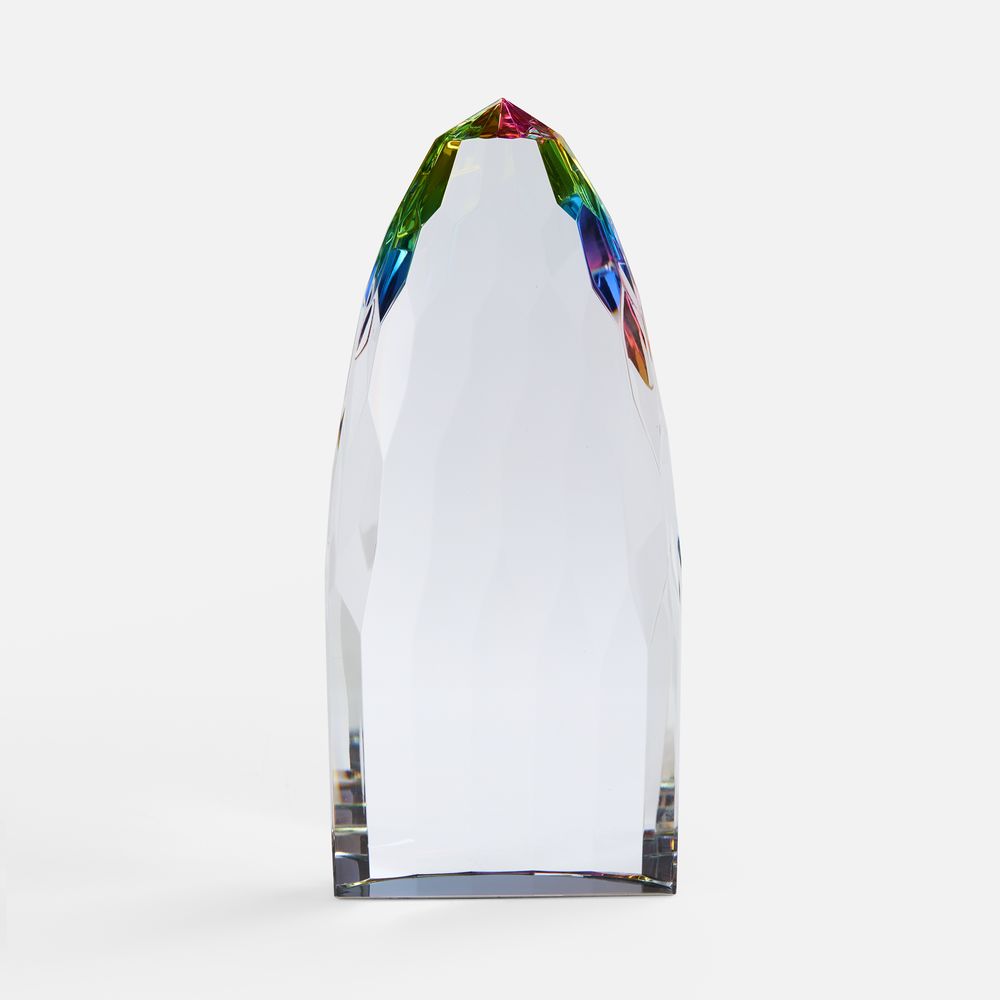 Стела Gleampeak-1