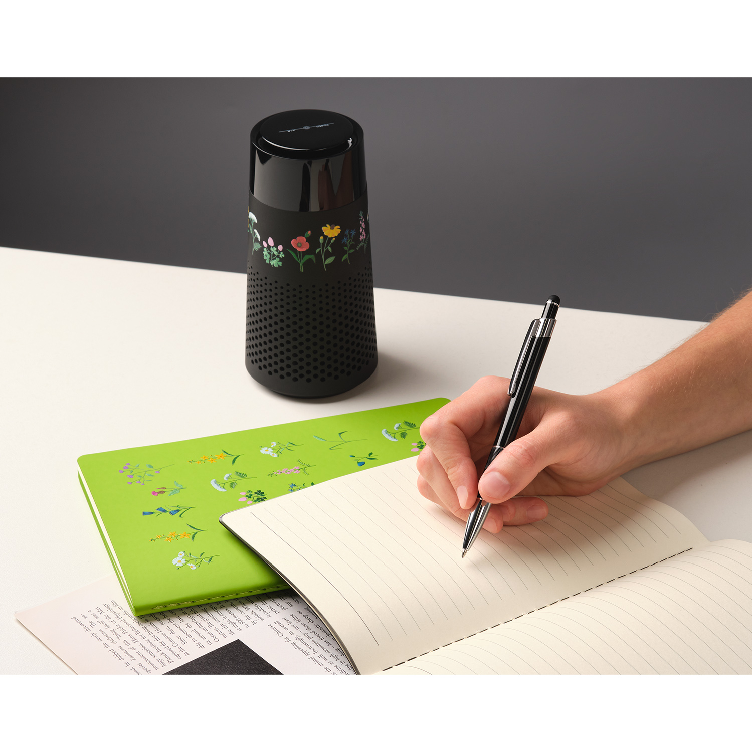 Очиститель воздуха с подсветкой Пьюр (Pure), черный-9