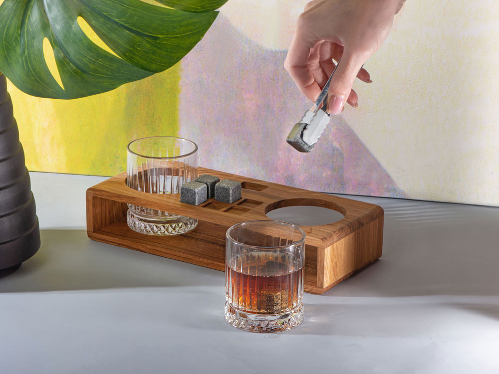 Набор для виски и коктейлей на подставке из дуба Whiskey Party-11