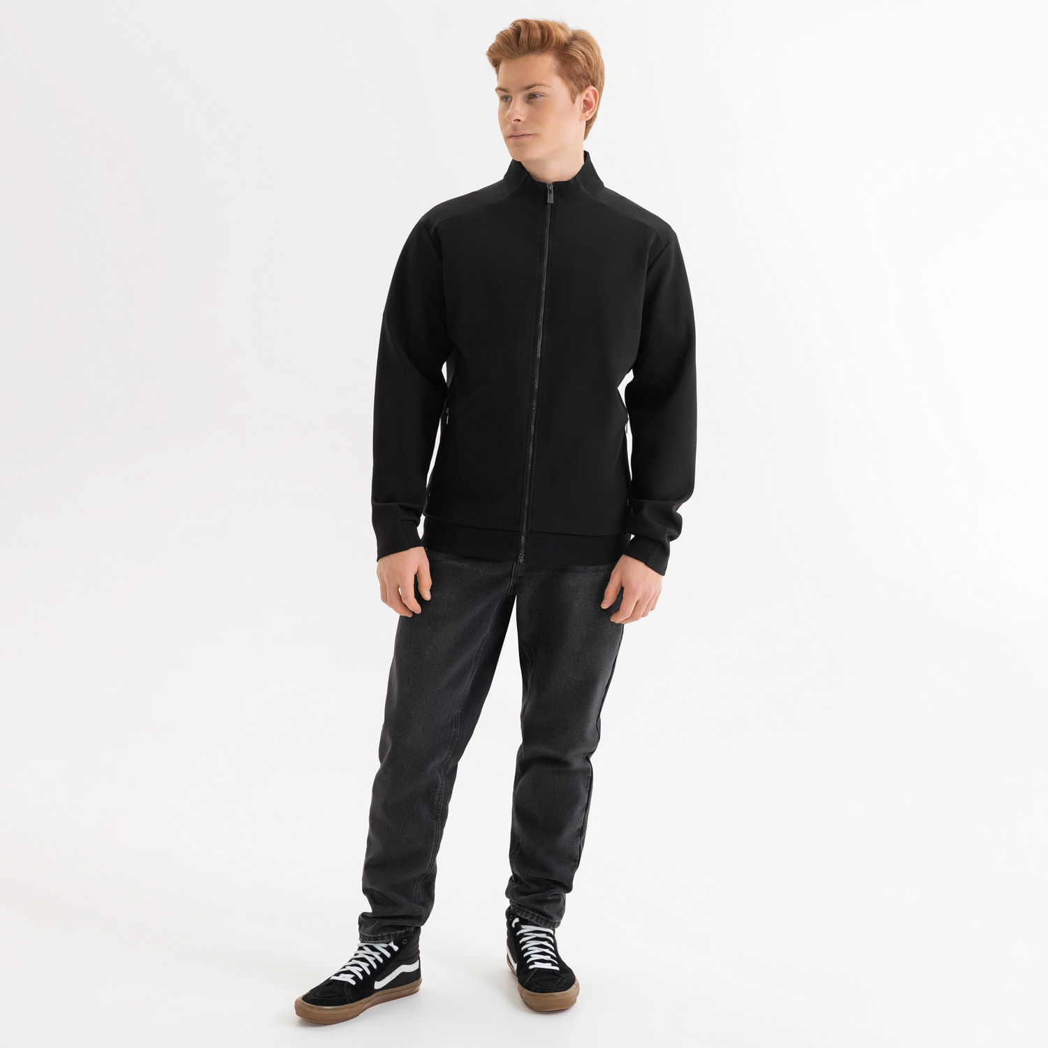 Толстовка на молнии ASTIN черная-2