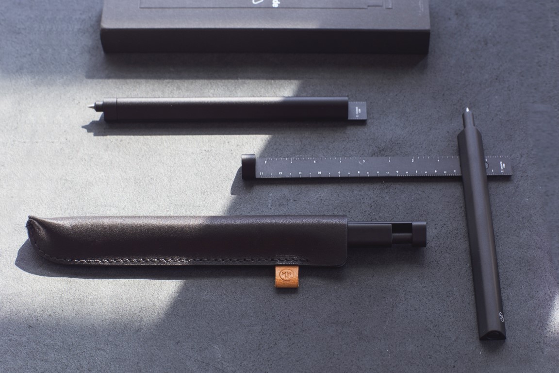 НАБОР 2 в 1: Шариковая ручка и линейка SLIDE BLACK-9