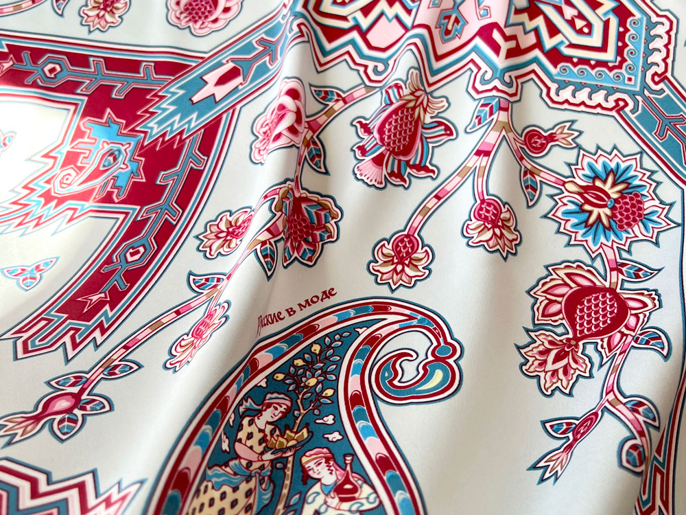 Платок Кавказский скакун-2