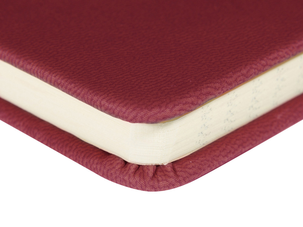 Ежедневник недатированный А5 Megapolis Velvet New, бордовый-1