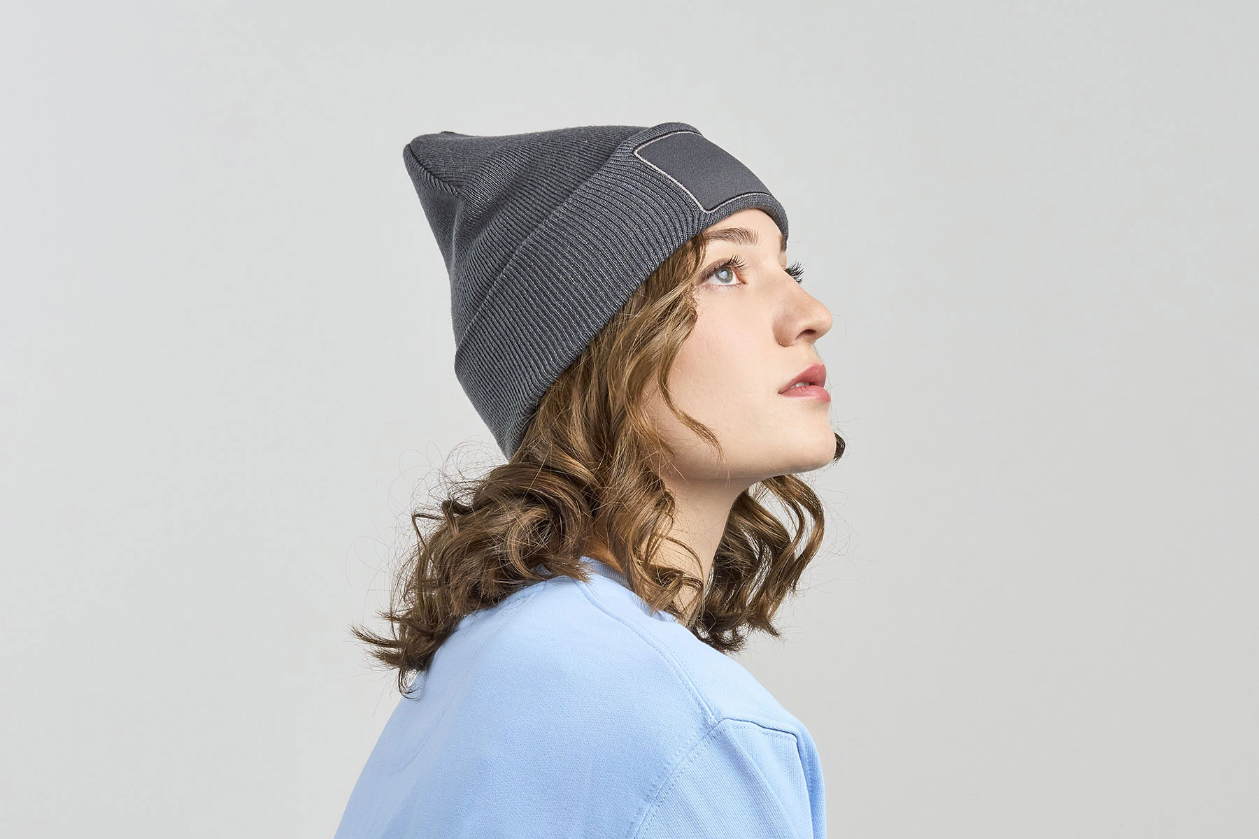 Шапка вязаная  двойная Wind-S с патчем, темно-синий-2