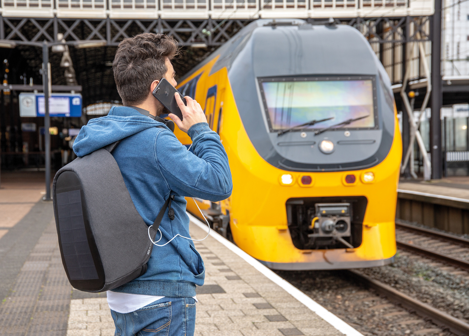 Рюкзак Bobby Tech с защитой от карманников-52