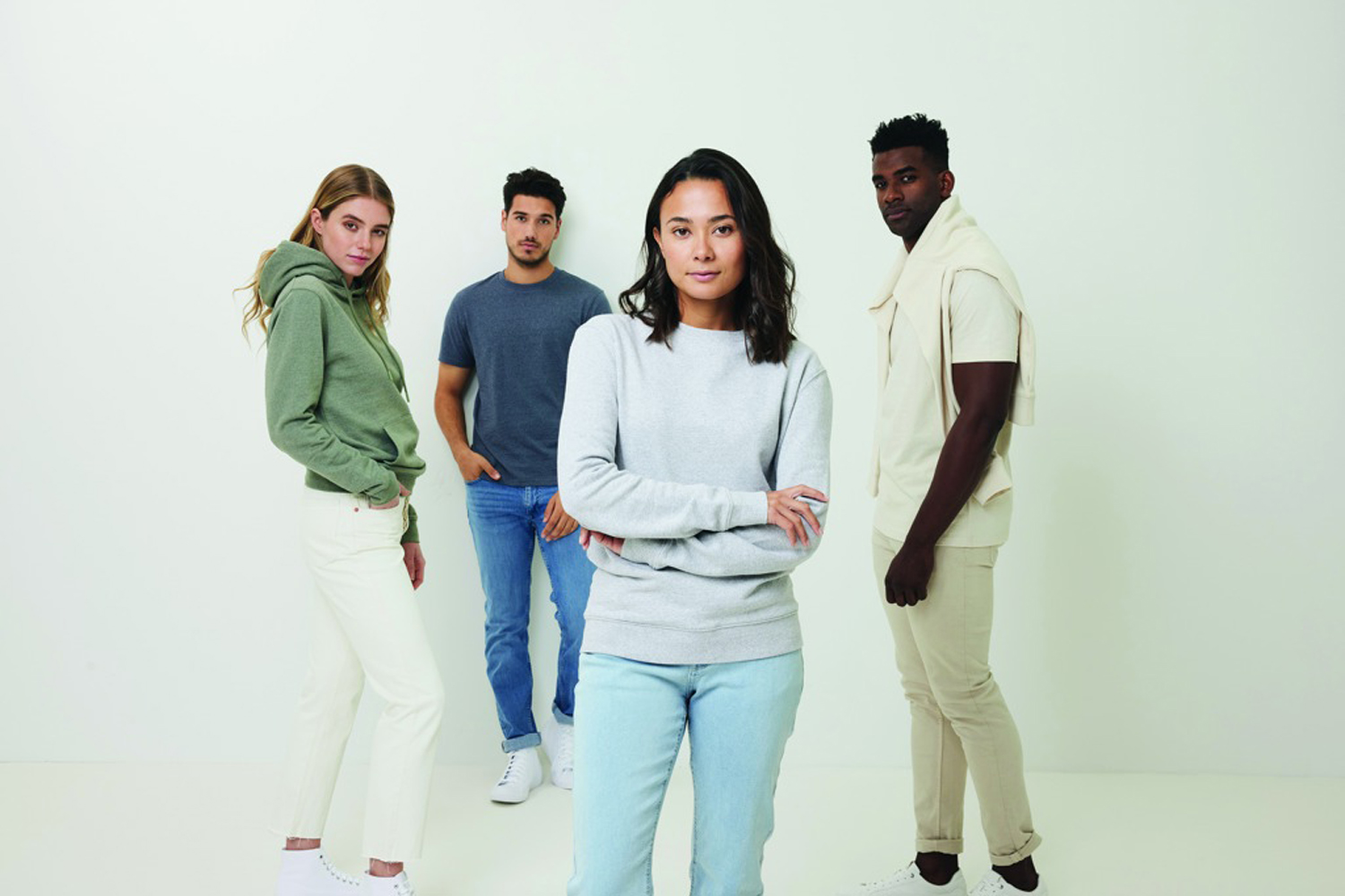 Свитшот Iqoniq Denali из переработанного неокрашенного хлопка, унисекс, 340 г/м²-52