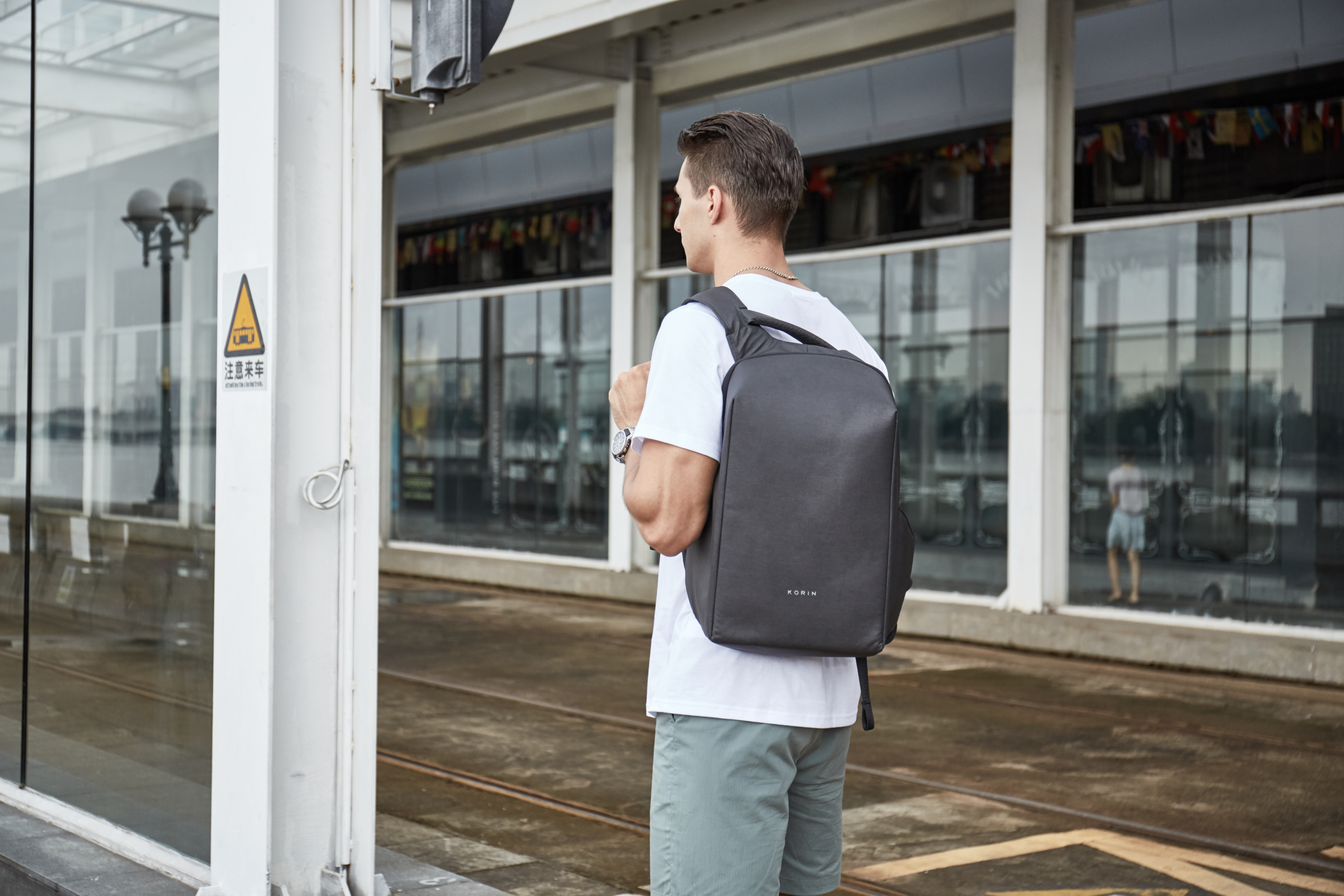 Рюкзак HiPack 43х33х16 см, черный-40