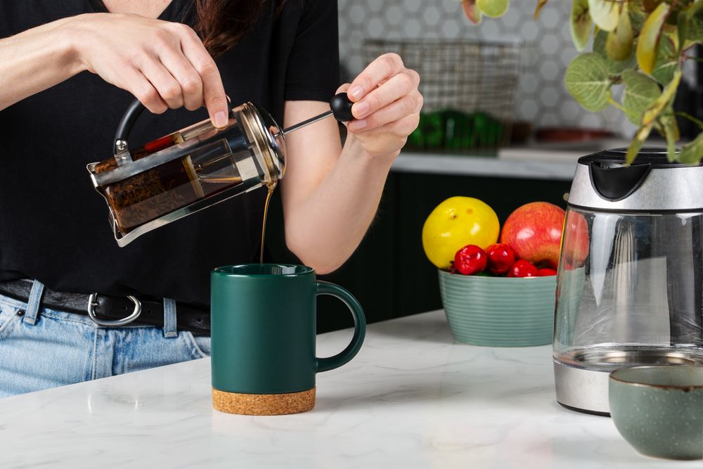 Кружка с пробковой подставкой Corky, зеленая-1