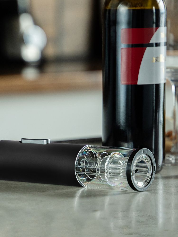 Электрический штопор с ножом для фольги Wine Diesel, черный-5
