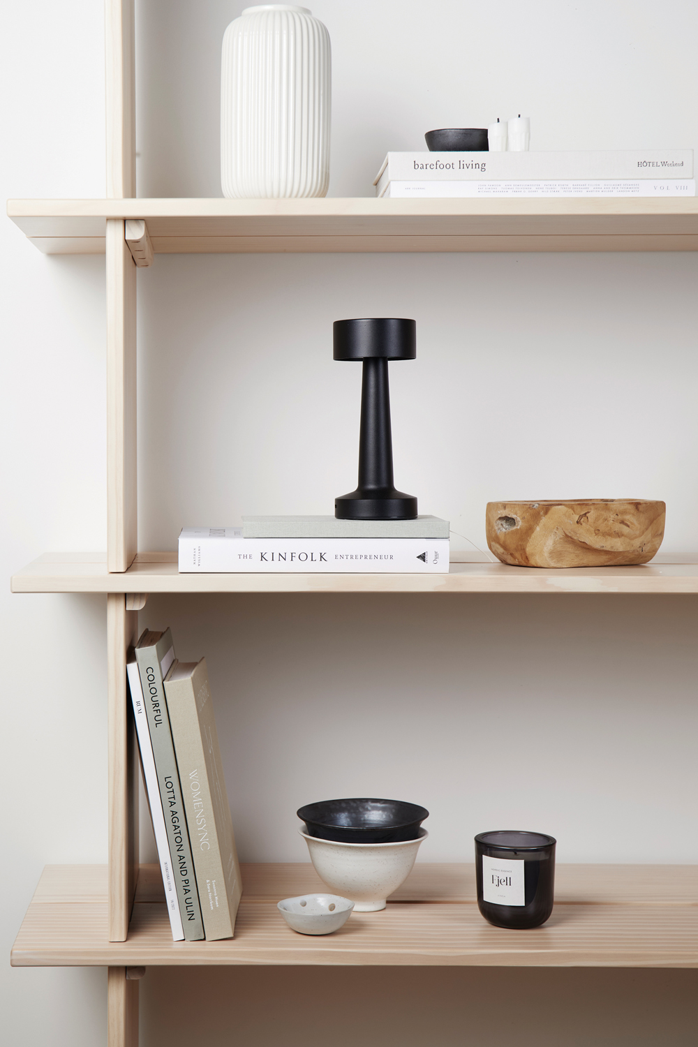 Настольная лампа VINGA Maris из переработанного пластика RCS-3