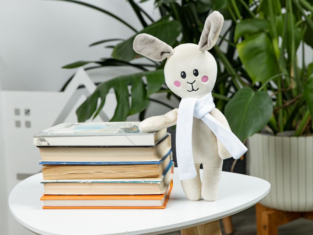 Мягкая игрушка Beastie Toys, заяц с белым шарфом-6