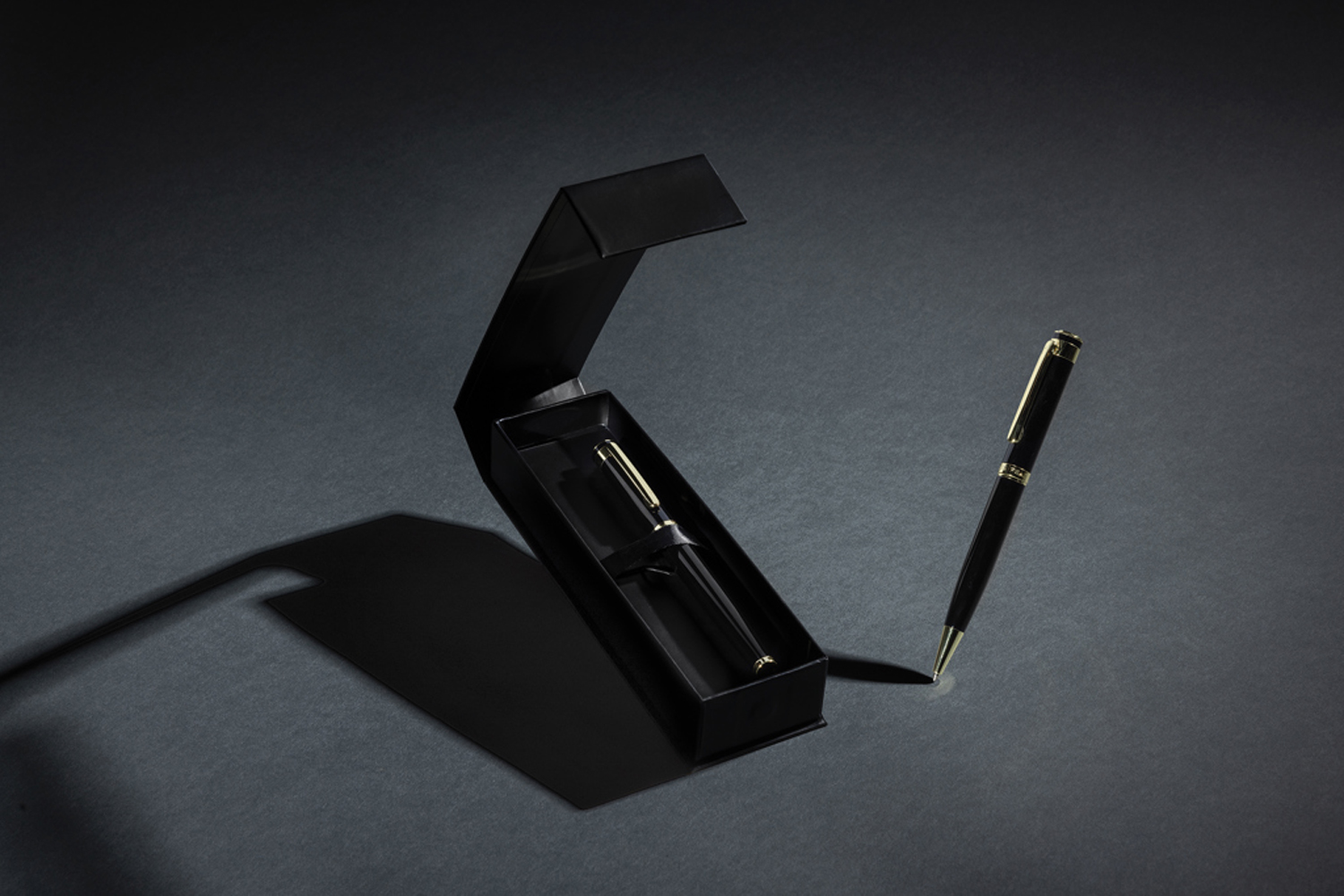 Набор ручек Swiss Peak Luca из переработанной латуни RCS-9