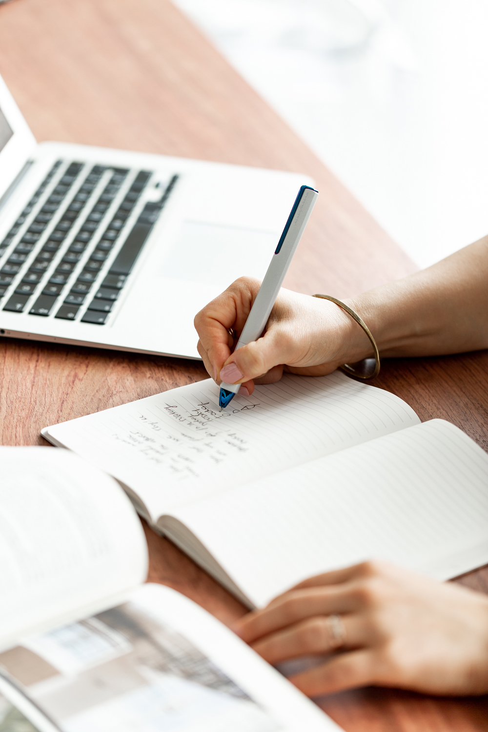 Шариковая ручка PININFARINA PF One SILVER /BLUE-9