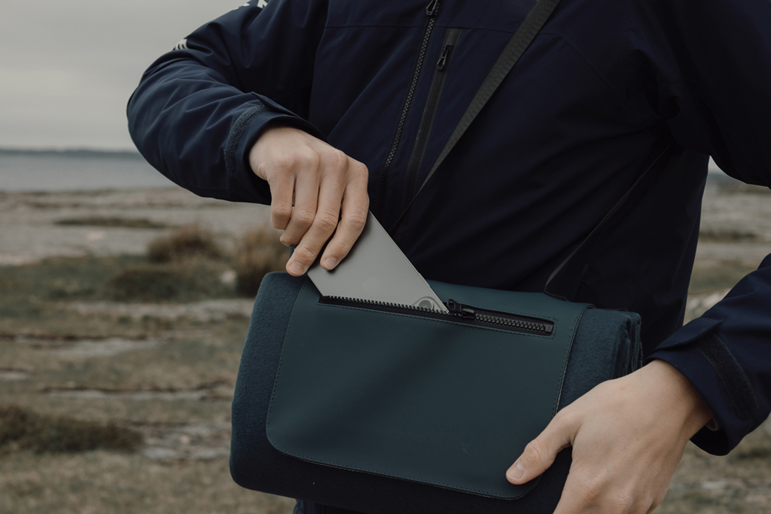 Плед для пикника VINGA Baltimore из переработанного полиэстера RCS, 150х130 см-4