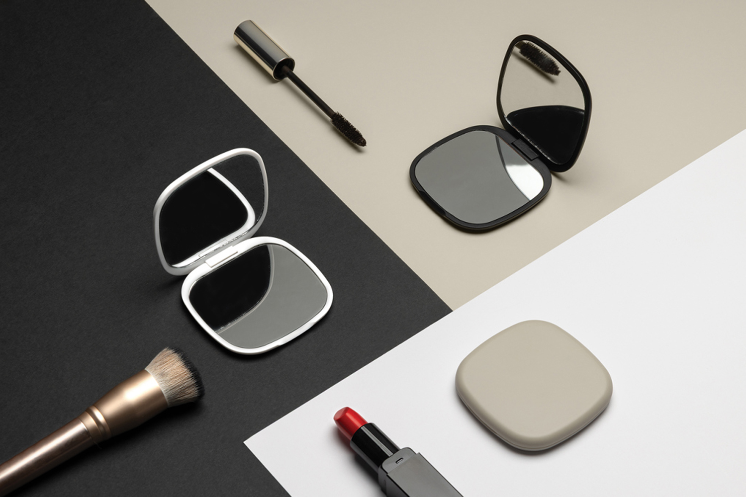 Зеркало для макияжа Reflecta из переработанного пластика RCS-4