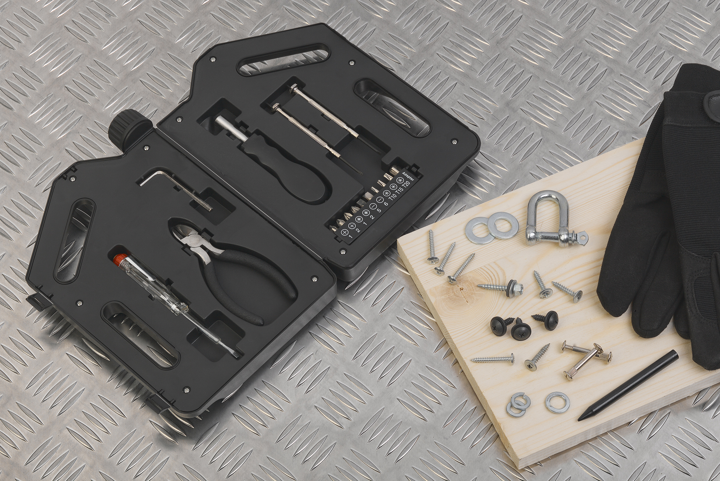 Набор инструментов "Канистра"-1