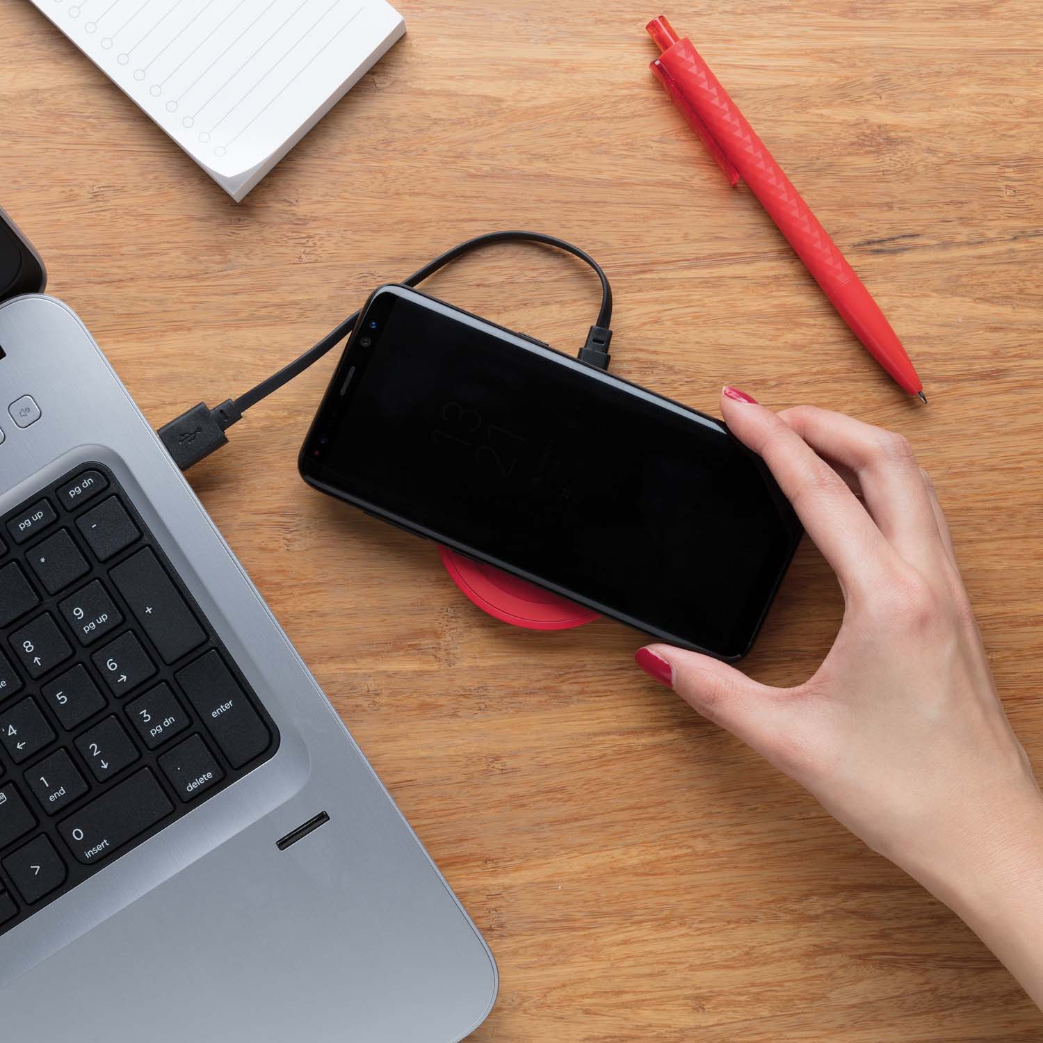 Док-станция для беспроводной зарядки Round-4