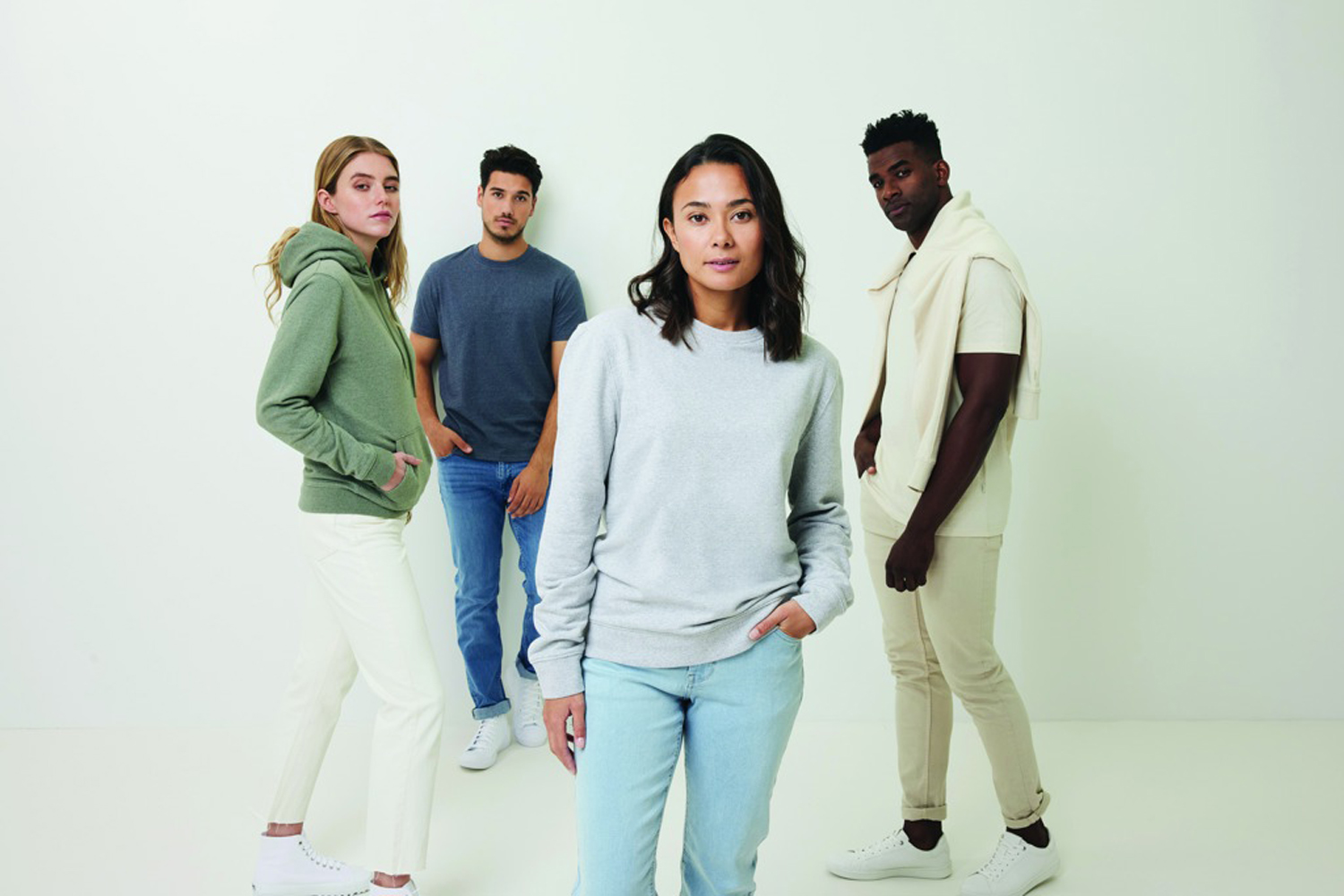 Свитшот Iqoniq Denali из переработанного неокрашенного хлопка, унисекс, 340 г/м²-57