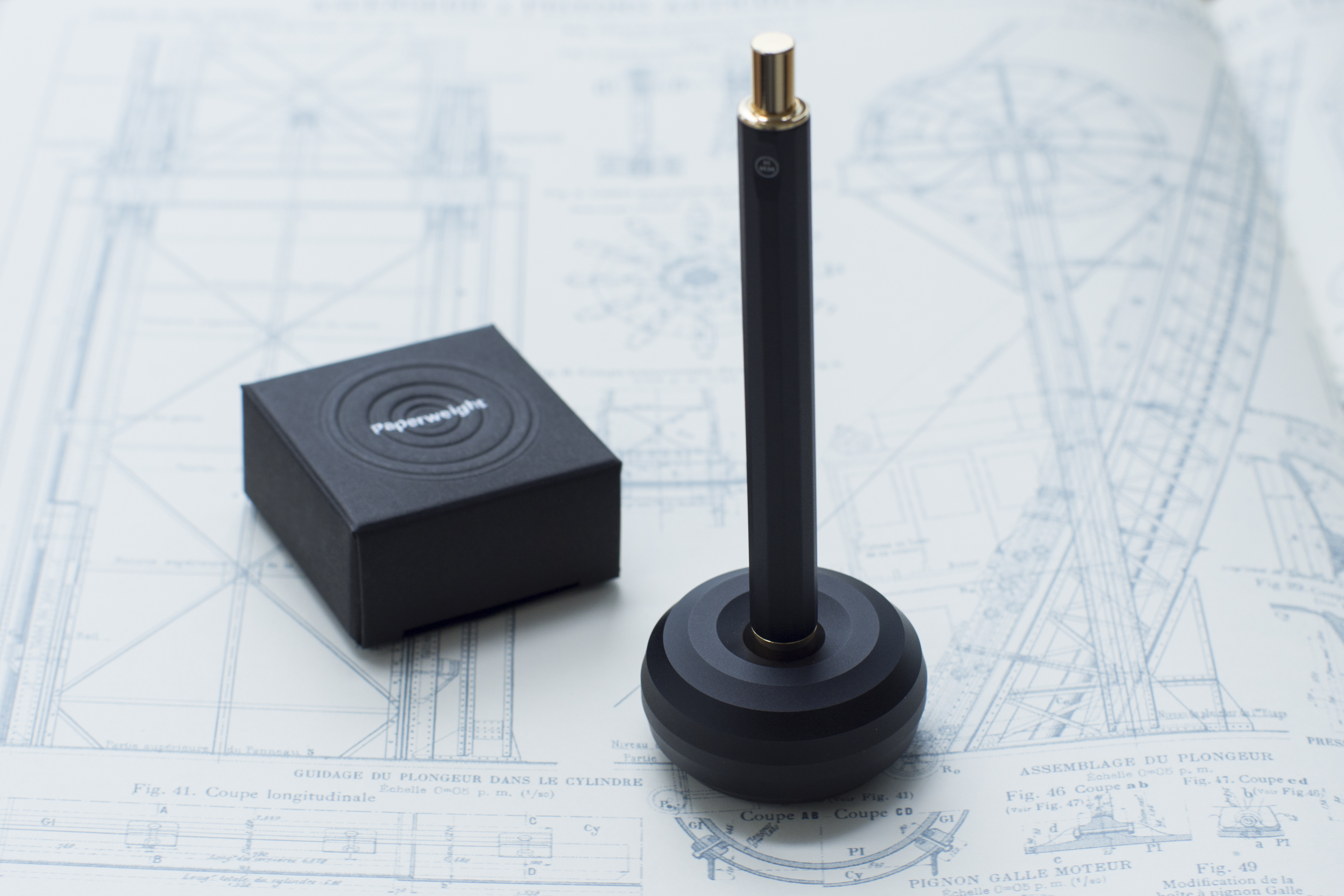 Многофункциональное пресс-папье Paperweight-8