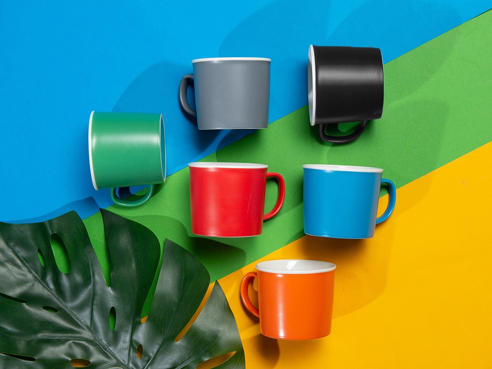 Матовая кружка Nancy 360 мл цветная снаружи, белая внутри, желтый-4