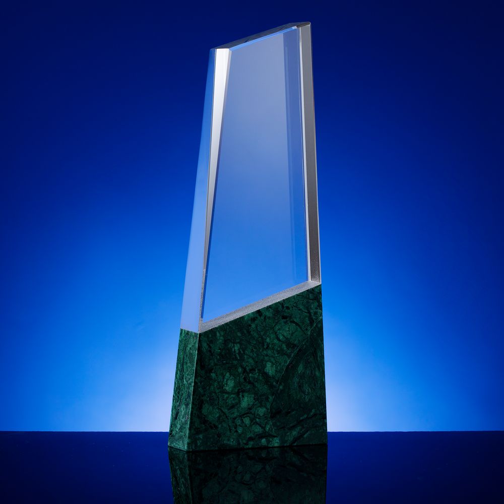 Стела Worldfirst-2