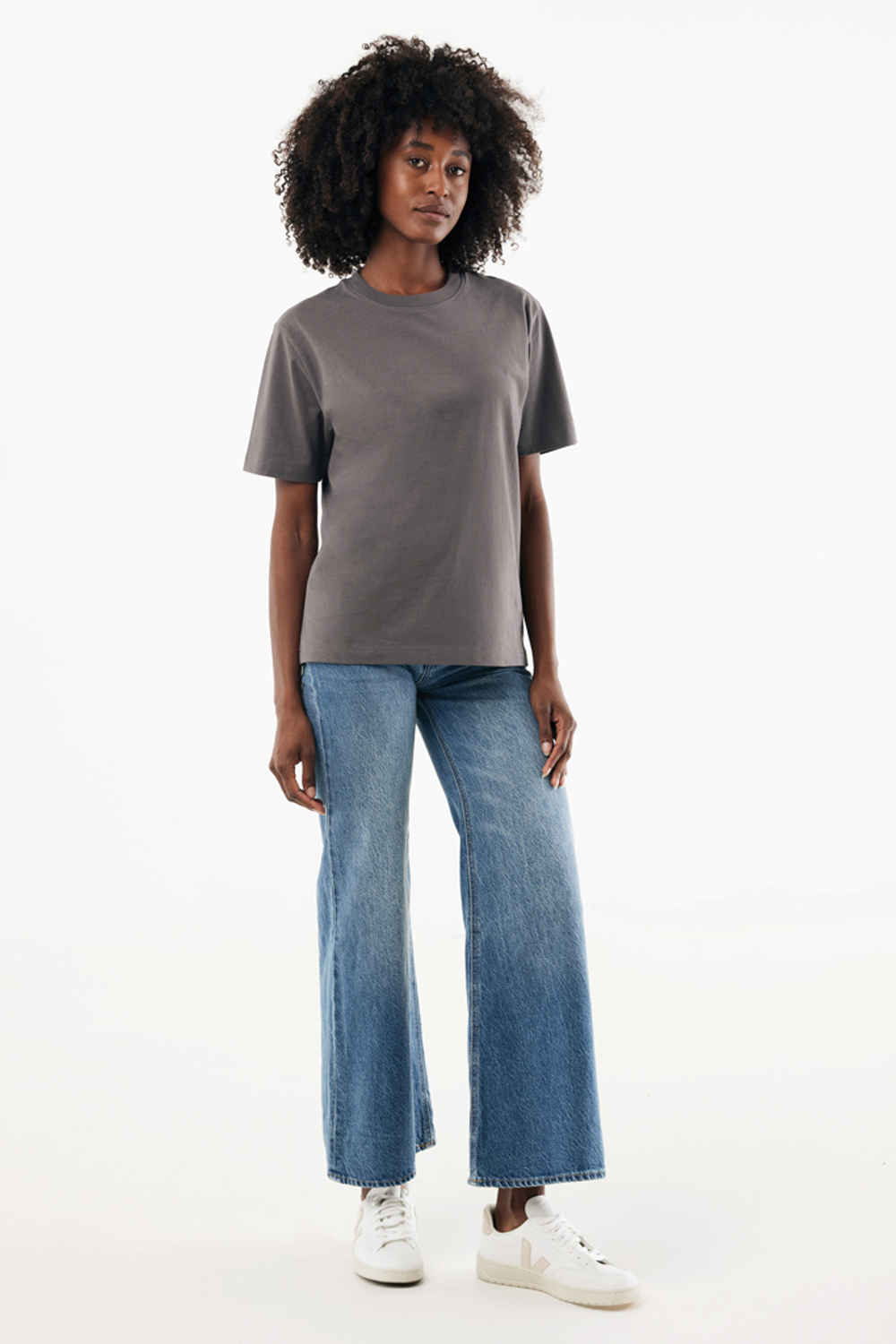 Футболка Iqoniq Nikko из переработанного хлопка, 220 г/м²-4