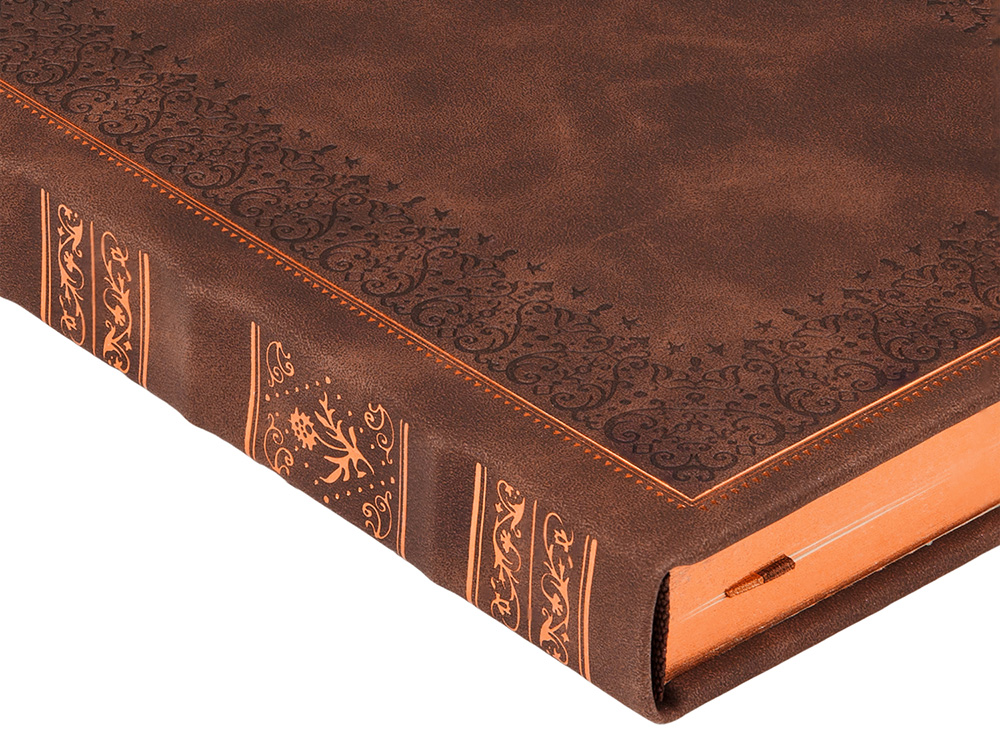 Ежедневник недатированный А5 Royal, коричневый с бронзовым срезом-5