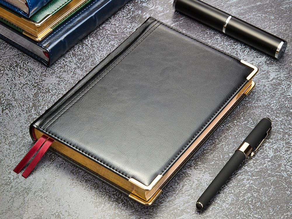 Ежедневник А5 полудатированный Boss, черный-9