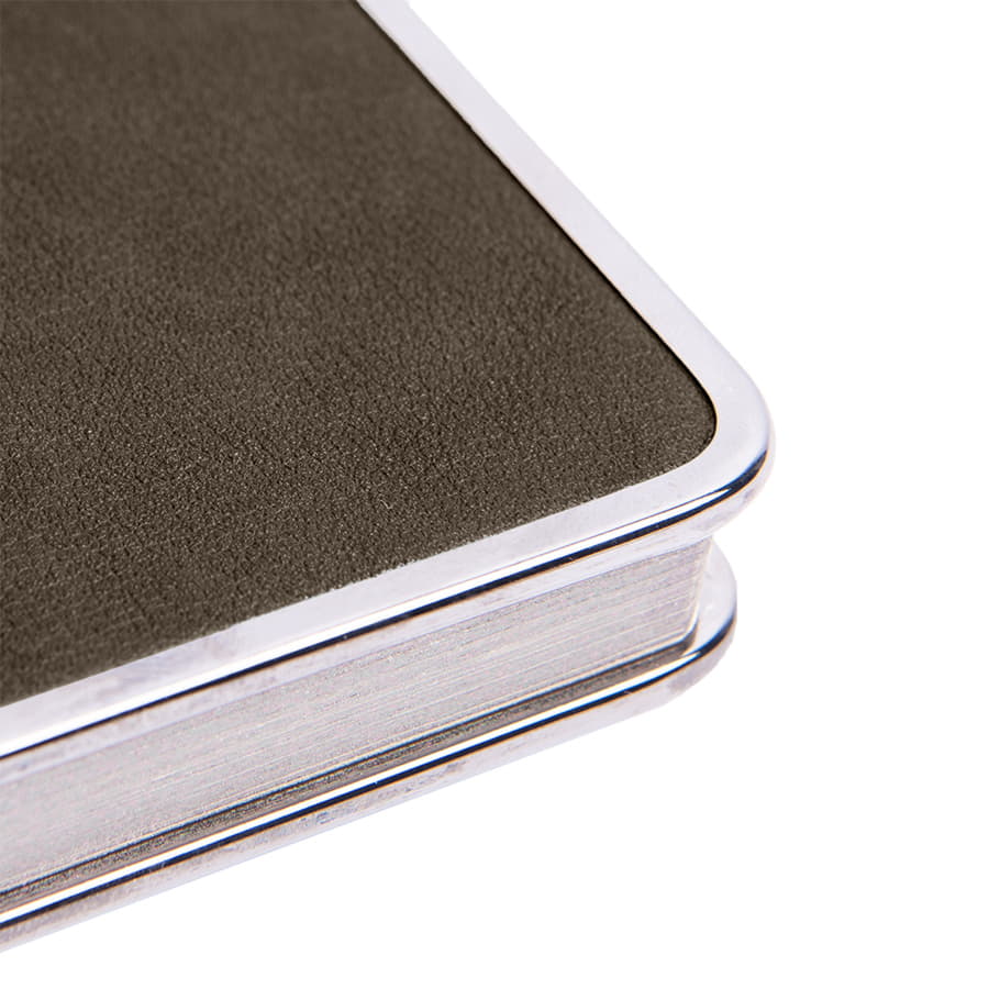 Ежедневник недатированный Montrose, формат А5, в линейку, коричневый-7