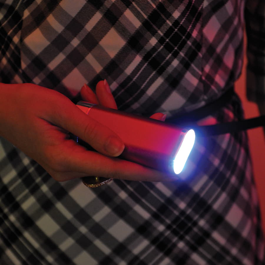 Универсальное зарядное устройство "Light" (5200mAh) с фонариком, серебристый-4