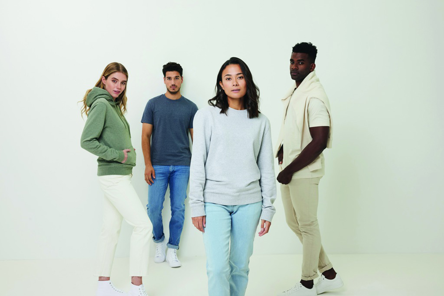 Свитшот Iqoniq Denali из переработанного неокрашенного хлопка, унисекс, 340 г/м²-53