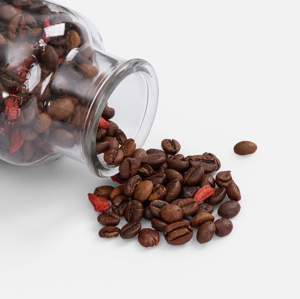 Кофе в зернах Coffeedence, с ягодами годжи-0