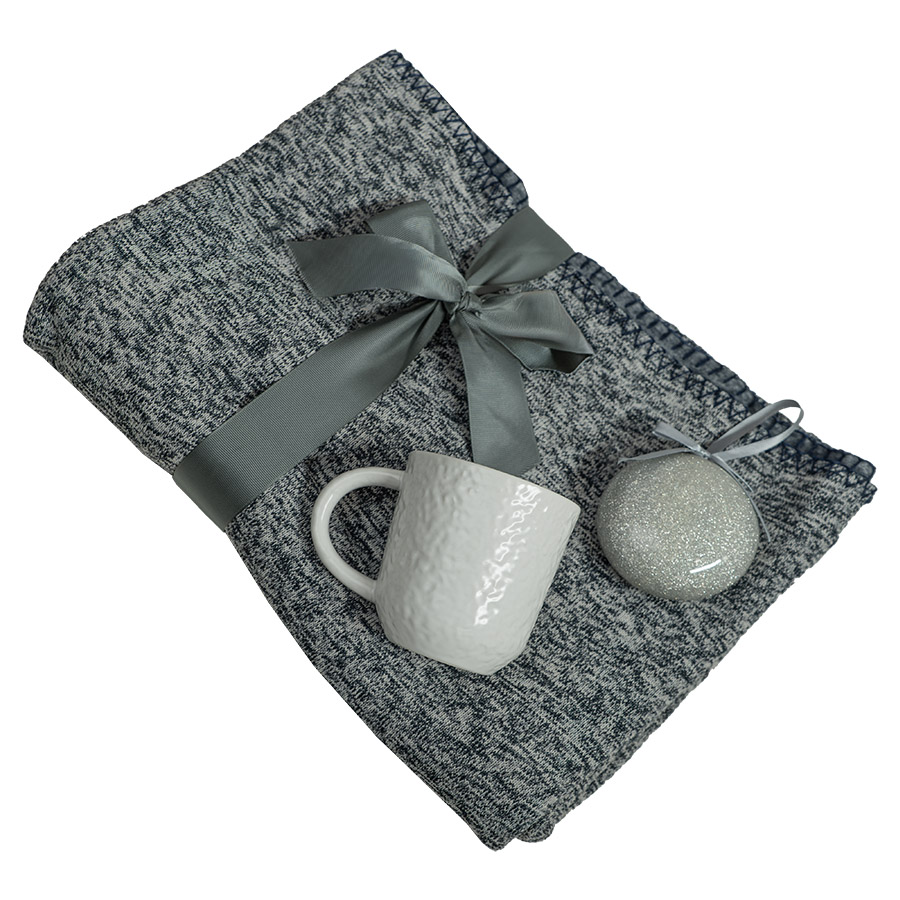 Подарочный набор HOLIDAY: плед, кружка, шар новогодний, коробка; синий, синий-1