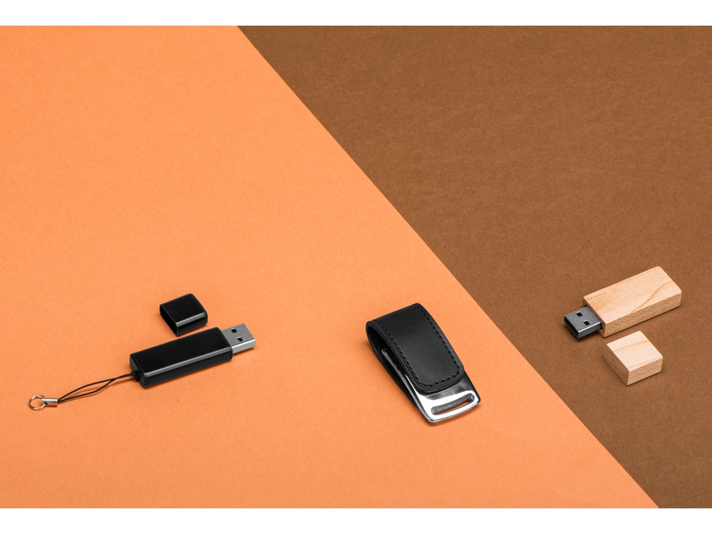 Флеш-карта USB 2.0 16 Gb с магнитным замком Vigo, черный/серебристый-3