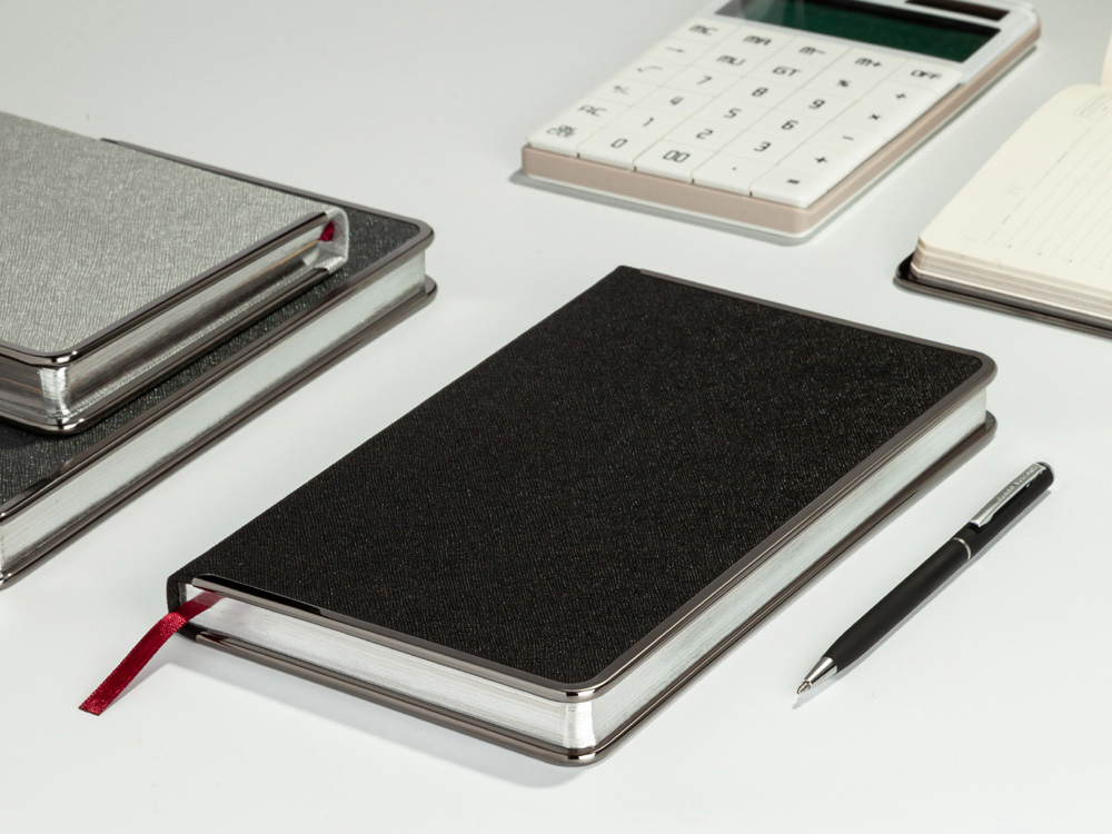 Ежедневник А5 недатированный Bridge, черный/серебристый-5