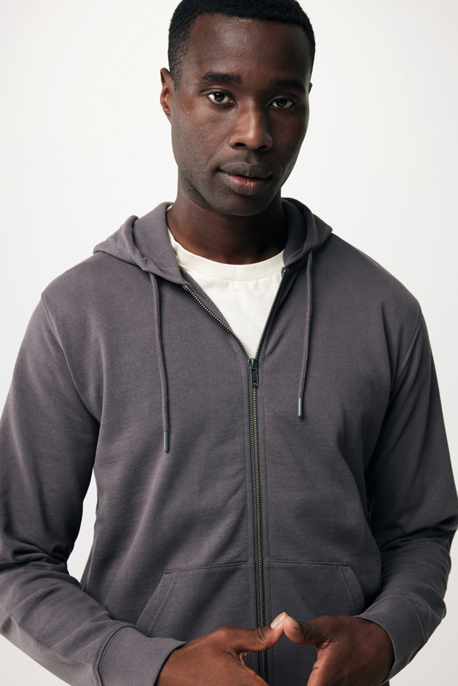 Худи на молнии Iqoniq Abisko из переработанного хлопка, унисекс, 340 г/м²-8