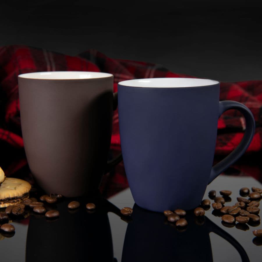 Кружка SWEET с прорезиненным покрытием, шоколадный-1