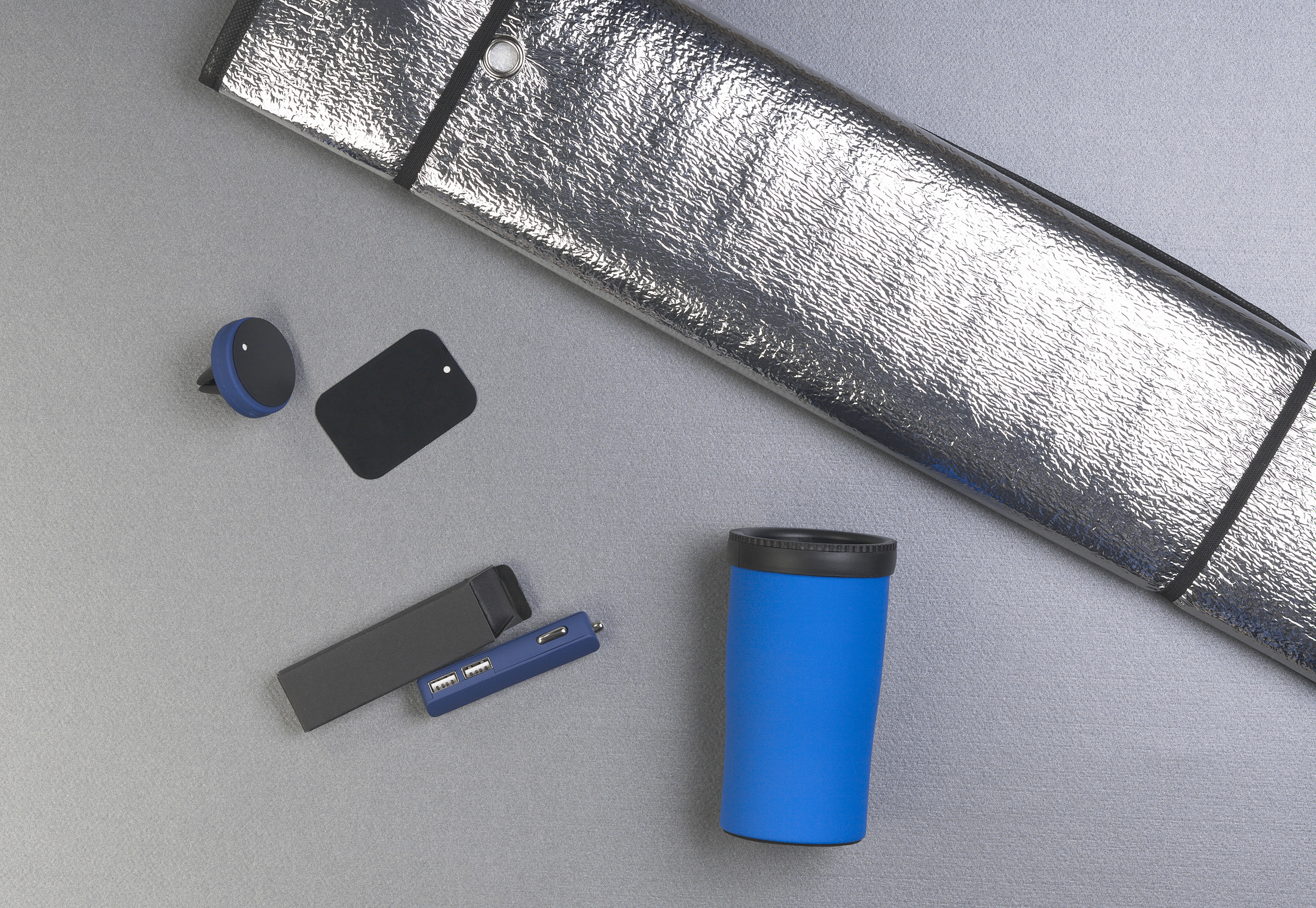 Набор автомобильное зарядное устройство "Slam" + магнитный держатель для телефона "Allo" в футляре, черный, покрытие soft touch-2