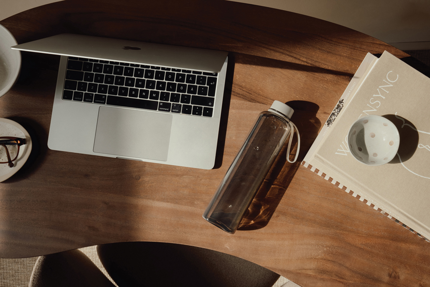 Бутылка VINGA Arch из rPET RCS, 550 мл-1