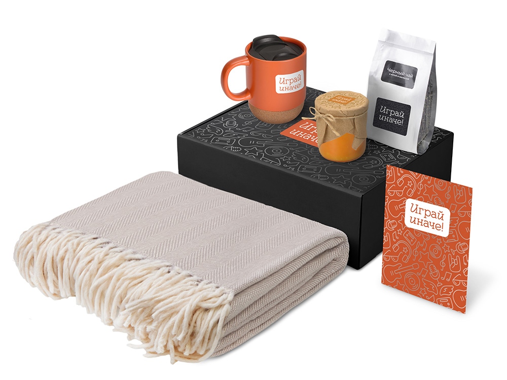 Подарочный набор Re:y. Nest с пледом, кружкой и вареньем-0