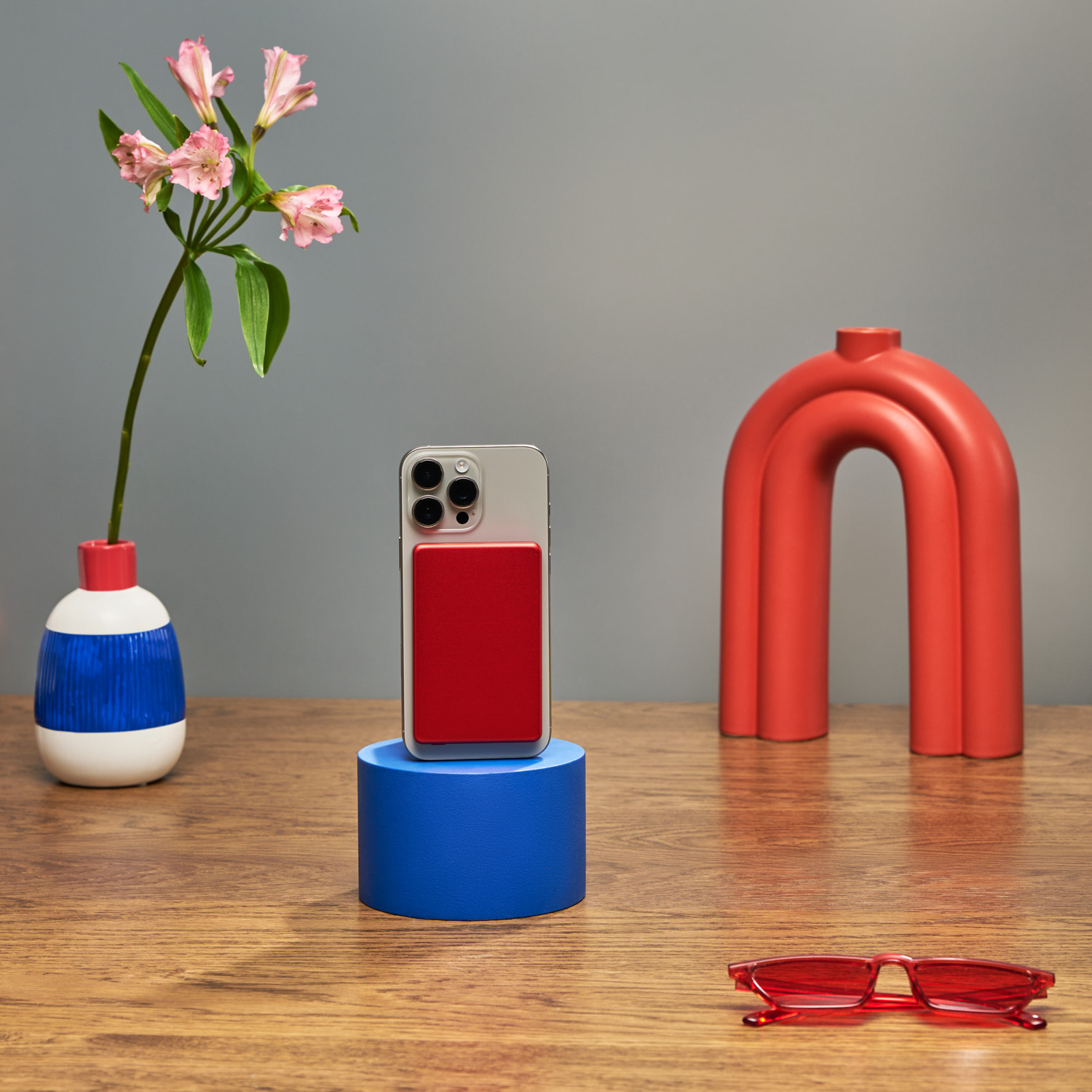 Внешний аккумулятор Largo PD 5000mAh с функцией беспроводной зарядки 15W, красный-8