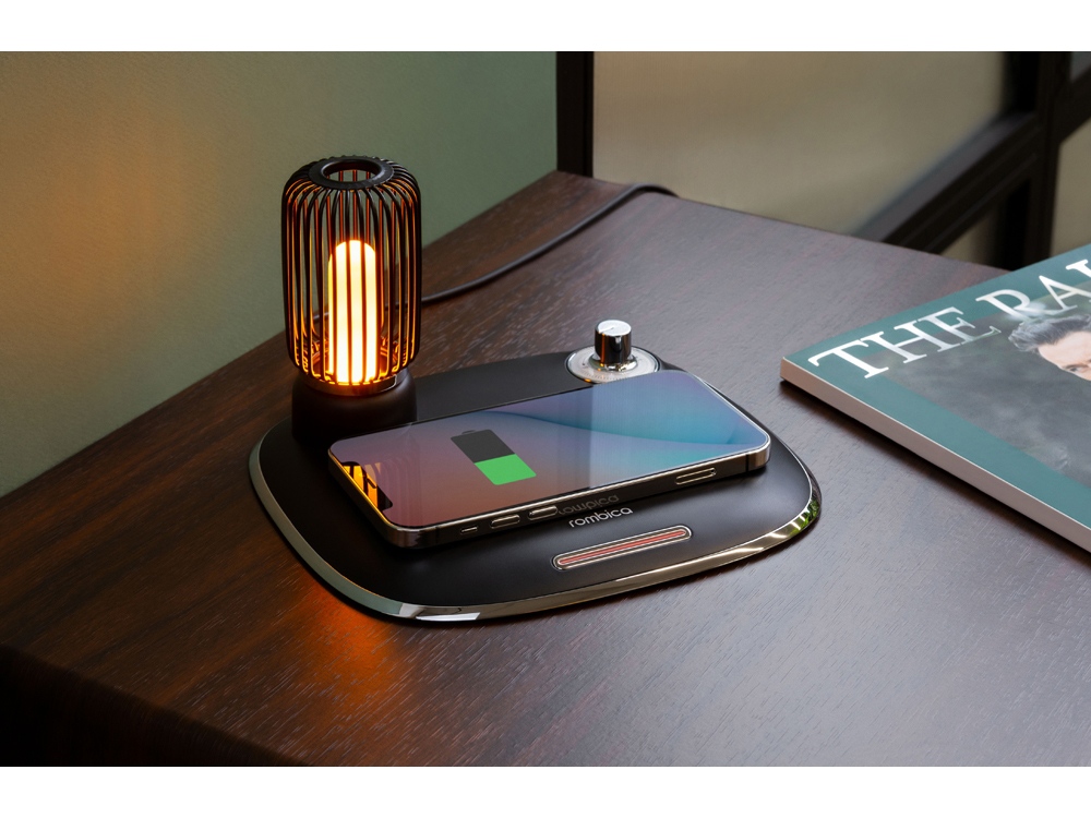 Беспроводное зарядное устройство Rombica NEO Tomas Quick Black-5