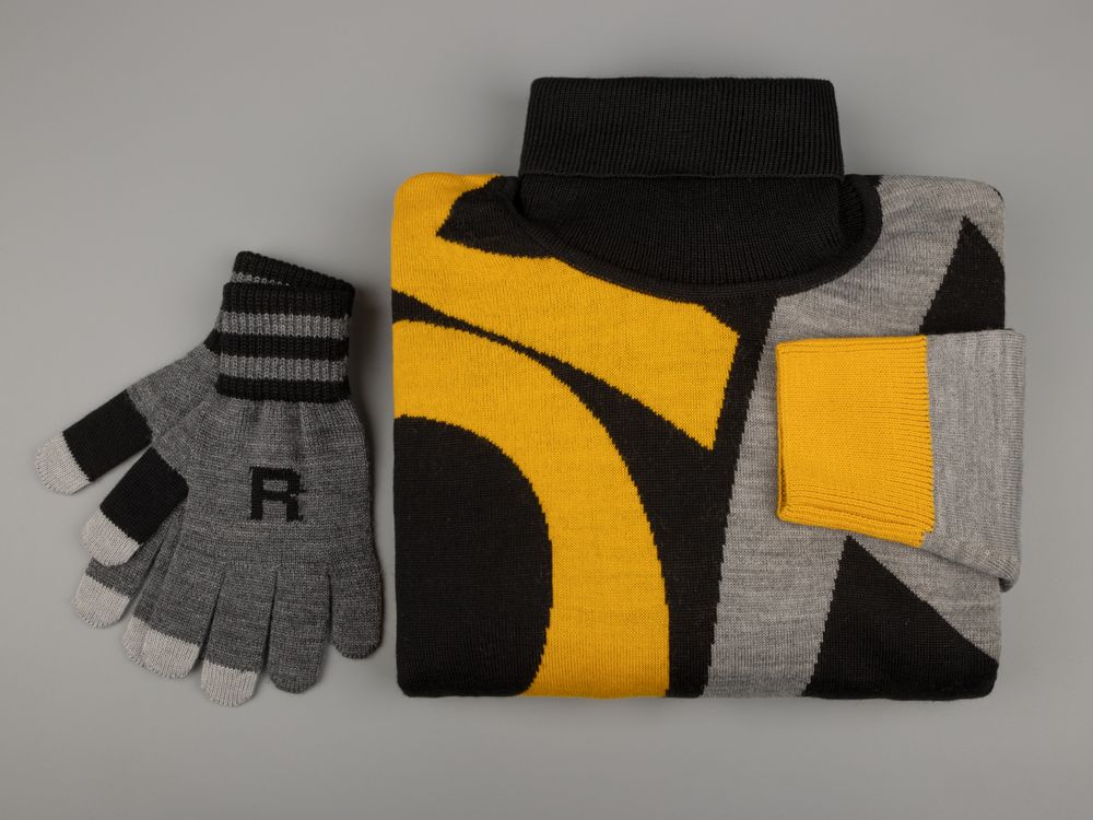 Сенсорные перчатки на заказ Guanti Tok, акрил-6