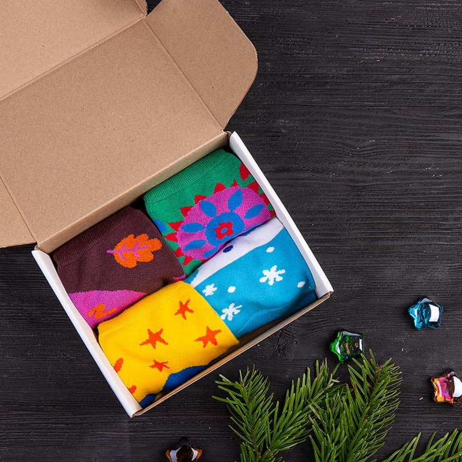 Подарочный набор 4SEASONS", 4 пары тематических носков , белый-4