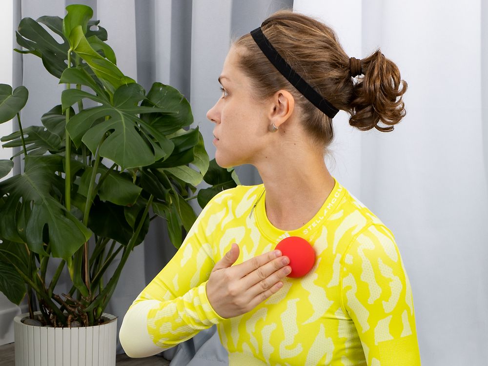 Массажный мяч для МФР Relaxify, красный-2