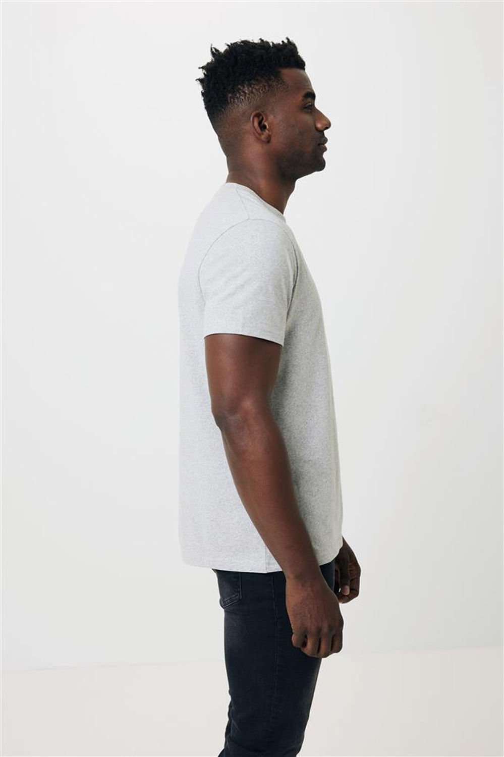 Футболка Iqoniq Manuel из переработанного неокрашенного хлопка, унисекс, 180 г/м²-7