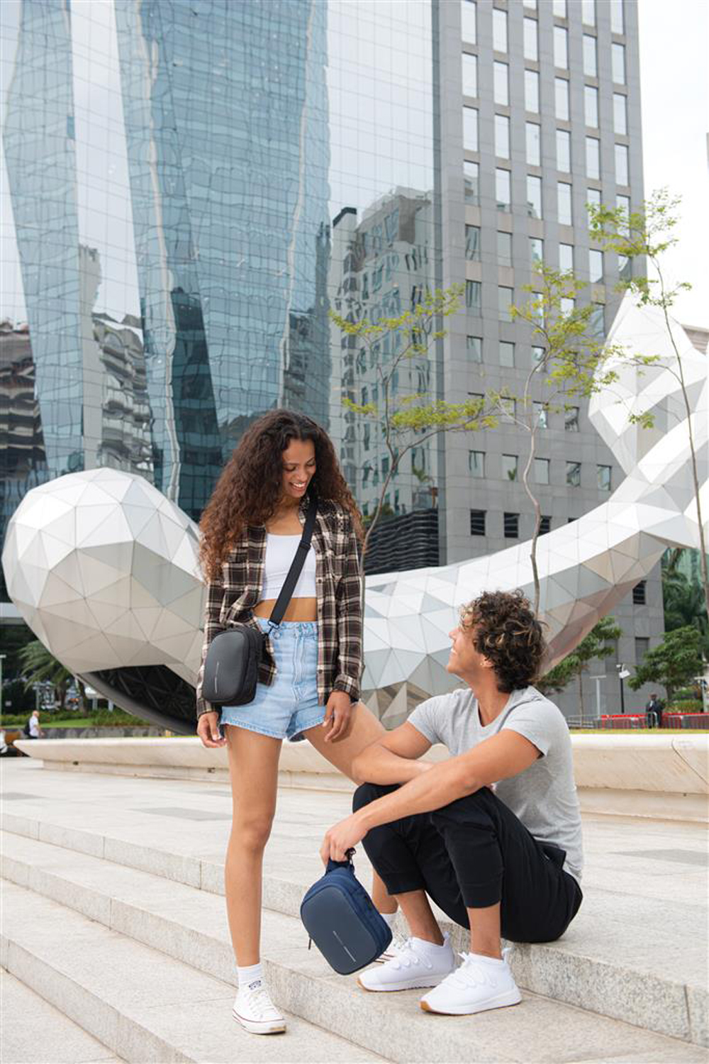 Сумка XD Design Boxy Sling-22