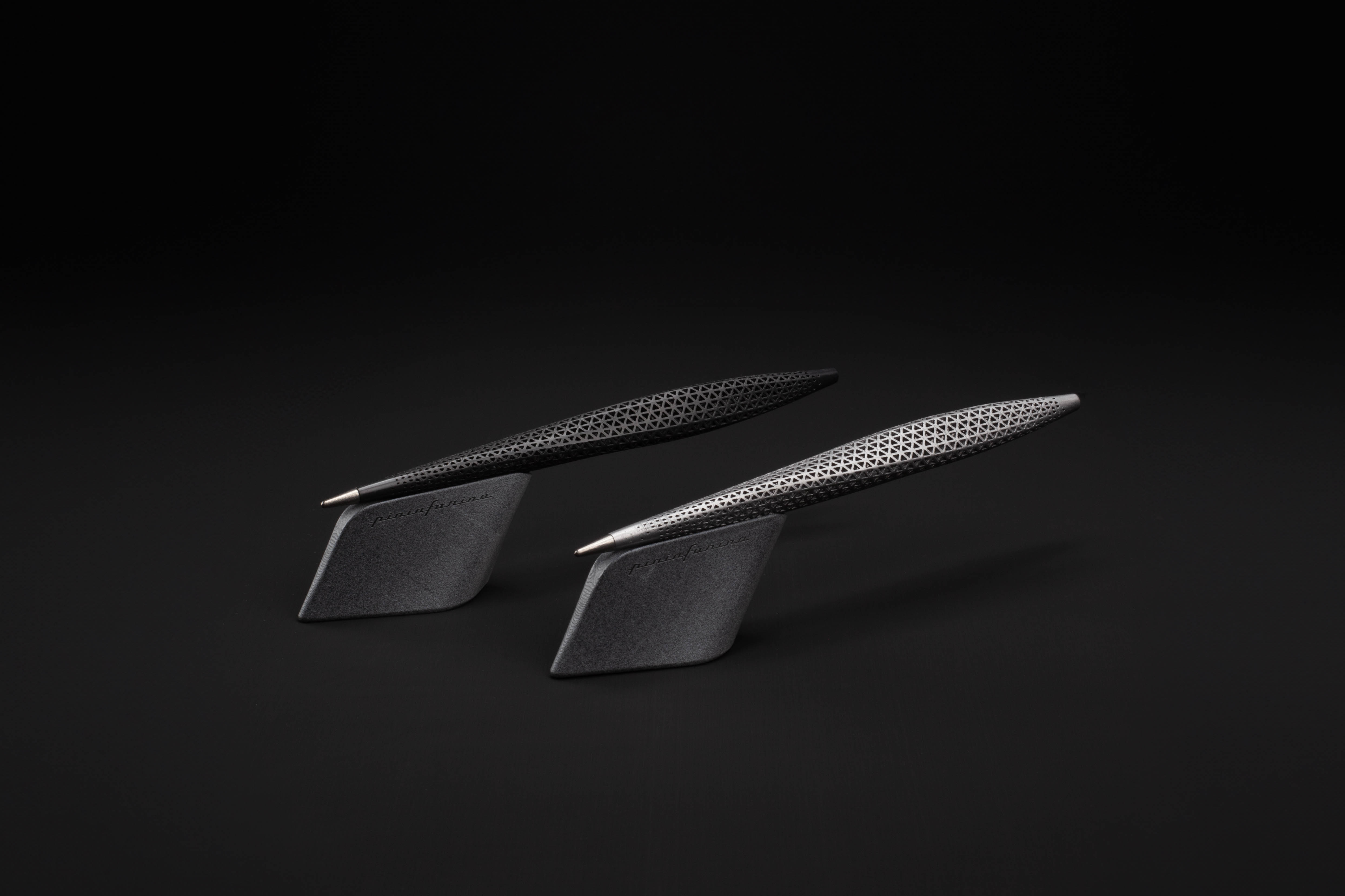 Вечная ручка Pininfarina Speedform SILVER-11