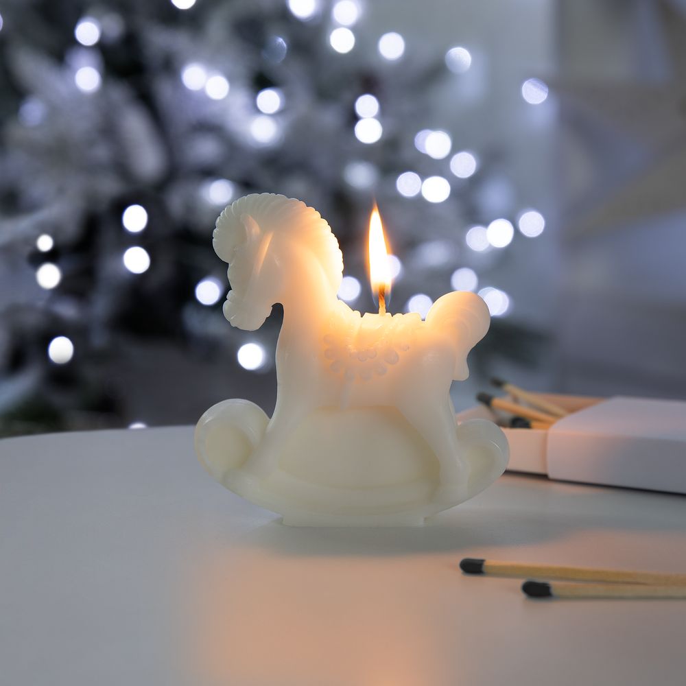 Свеча фигурная «Лошадка-качалка», белая-3